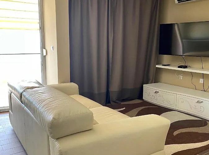 شقة Prestige بيتريتْشاني