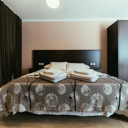 Prestige Apartmán *